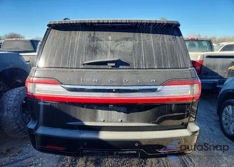 2019 Lincoln Navigator Reserve z USA, uszkodzony, nr VIN 5LMJJ2LT4KEL11920